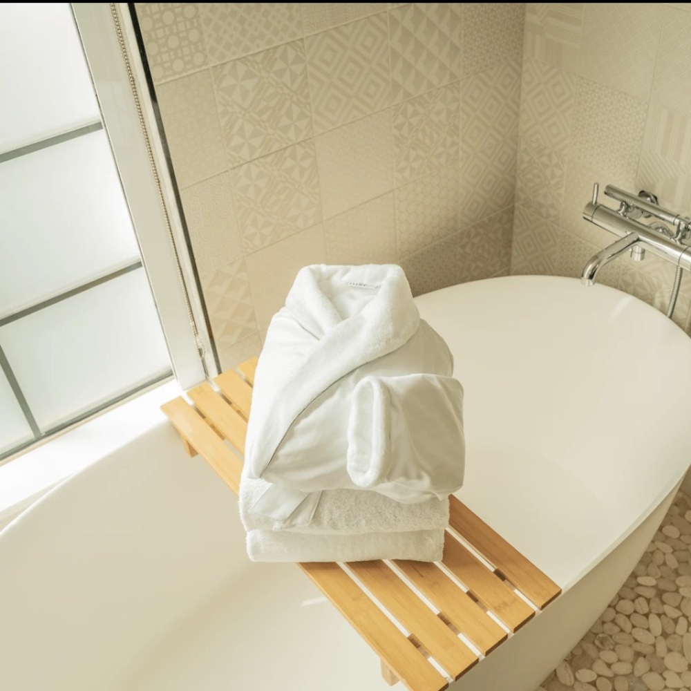 Fluffco Unisex Hotel Lounge Robe - Picture 5 of 5